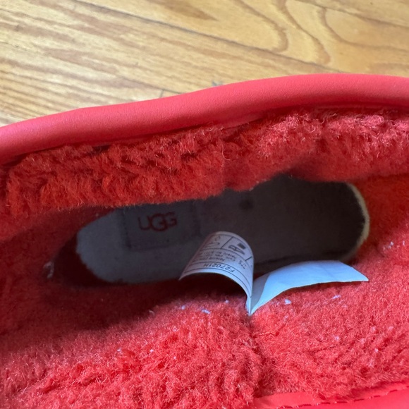UGG Classic Red Clear Mini Fleece-Lined Boots 10 - Picture 5 of 7